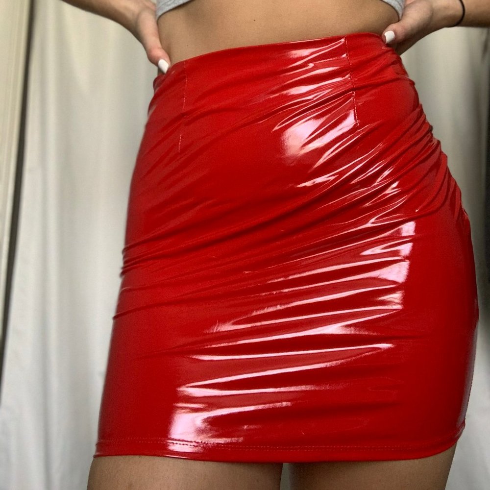 NWOT Red latex skirt